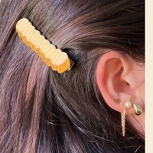 Jenny’s Lemons crinkle fries hair clip 🍟